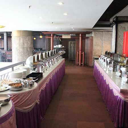 Leo Fort Hotel Jalandhar Dış mekan fotoğraf