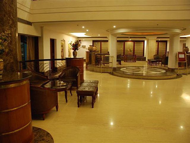 Leo Fort Hotel Jalandhar Dış mekan fotoğraf
